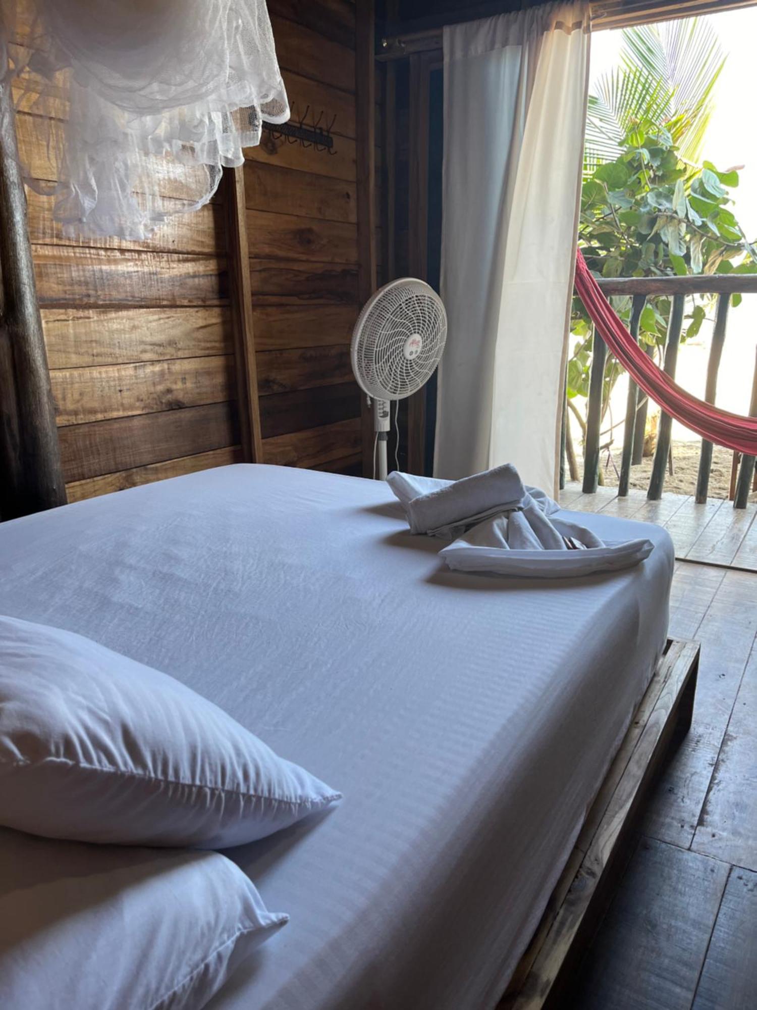 The Mompe Beach Hostal La Poza Extérieur photo