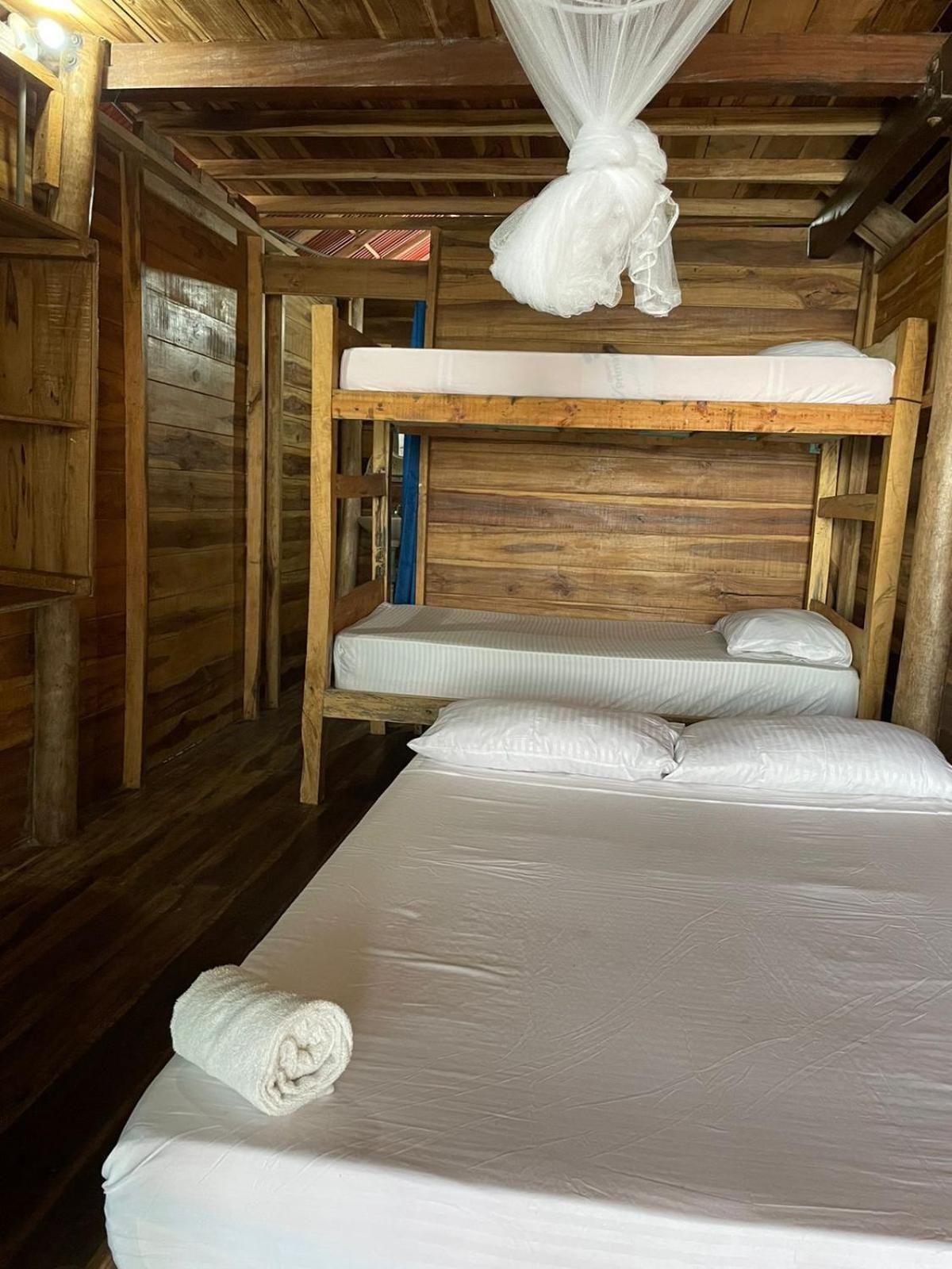 The Mompe Beach Hostal La Poza Extérieur photo