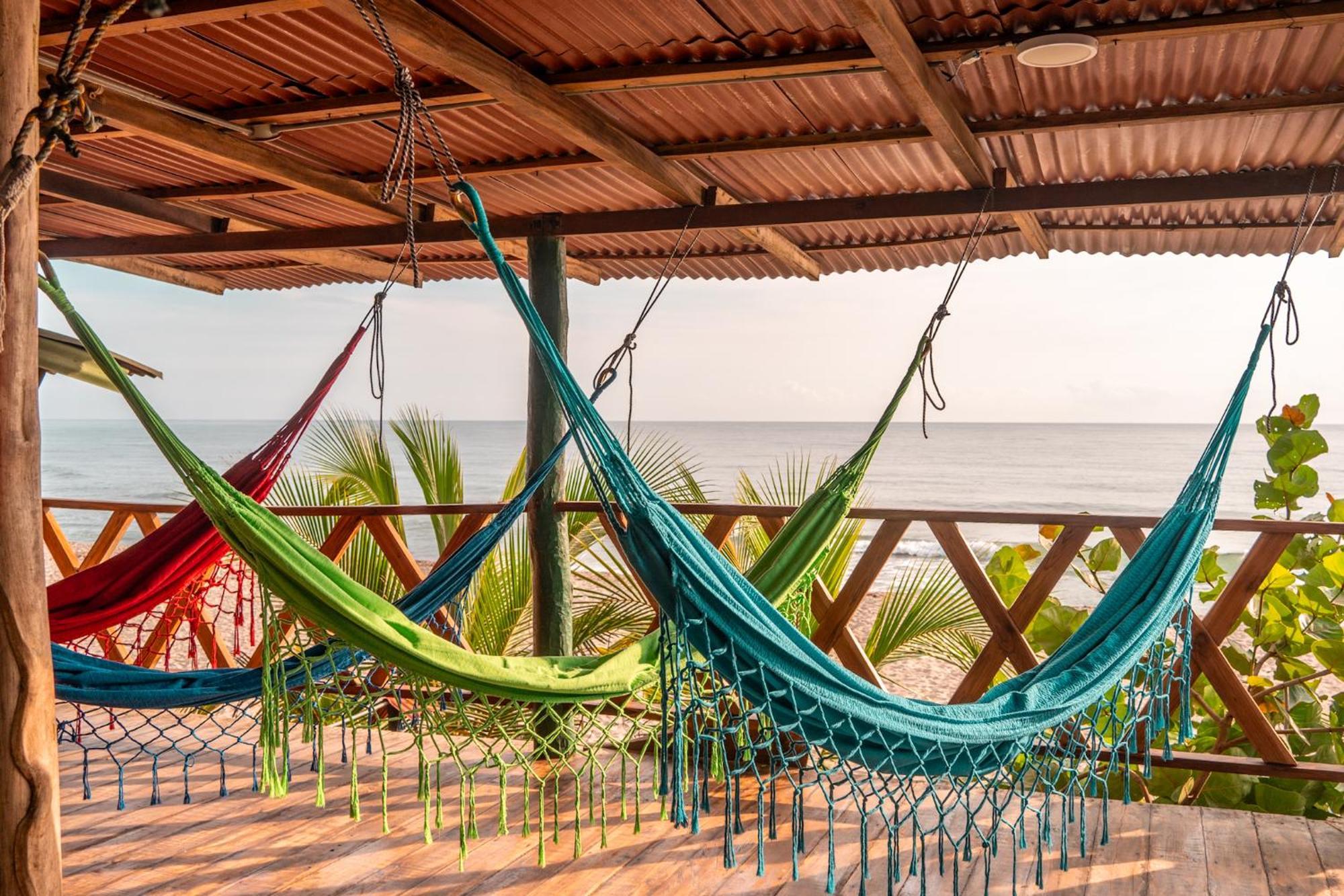 The Mompe Beach Hostal La Poza Extérieur photo